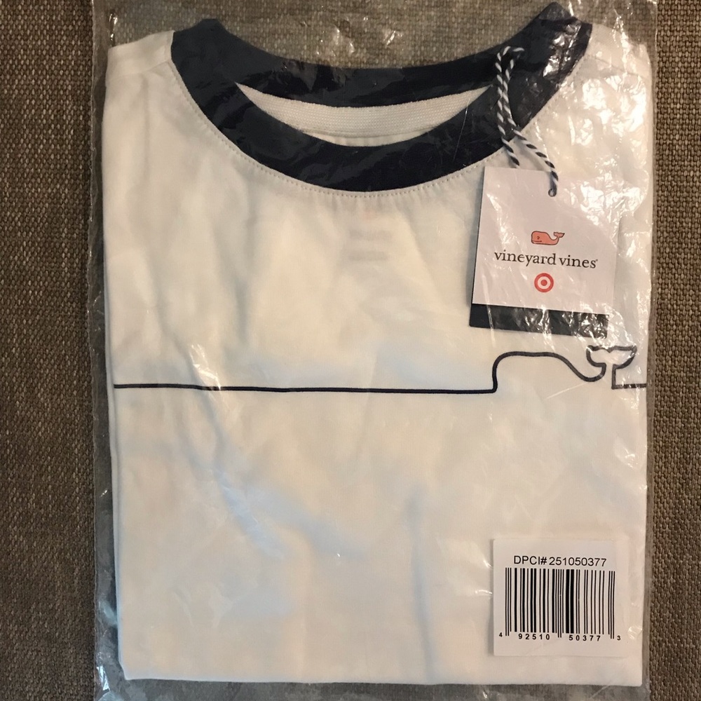 Vineyard Vines for Target Boys NWT T-shirt SizeXS